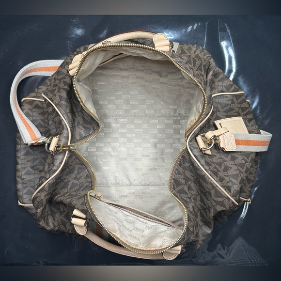 Authentic Michael Kors Duffle Bag - Picture 2 of 4